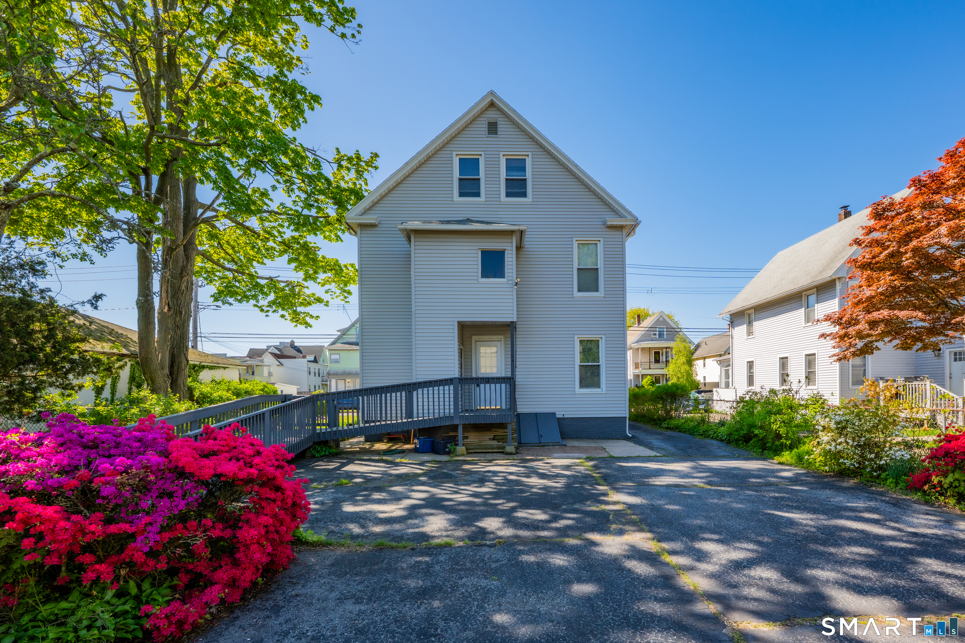 253 Noble Street West Haven CT 06516