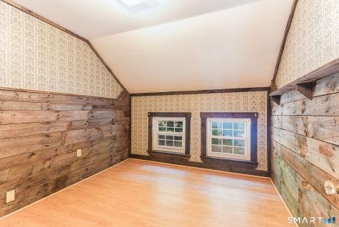31-33 Brunswick Avenue Plainfield CT 06354