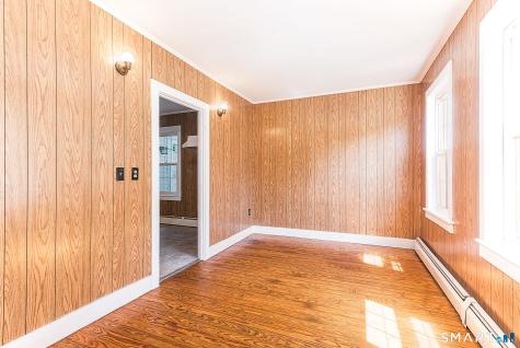 31-33 Brunswick Avenue Plainfield CT 06354