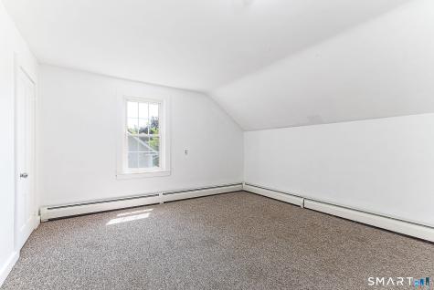31-33 Brunswick Avenue Plainfield CT 06354