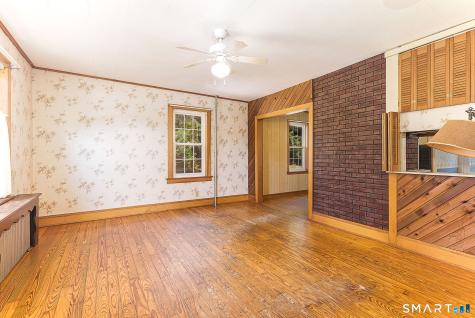 31-33 Brunswick Avenue Plainfield CT 06354