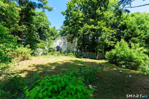 31-33 Brunswick Avenue Plainfield CT 06354