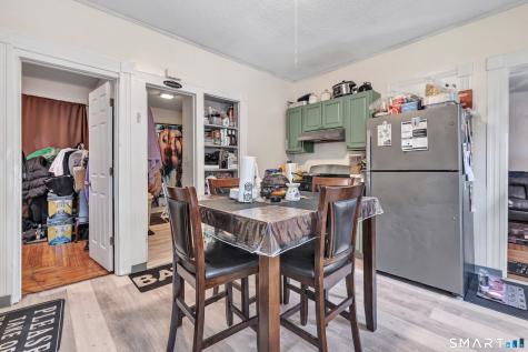 196 Blatchley Avenue New Haven CT 06513
