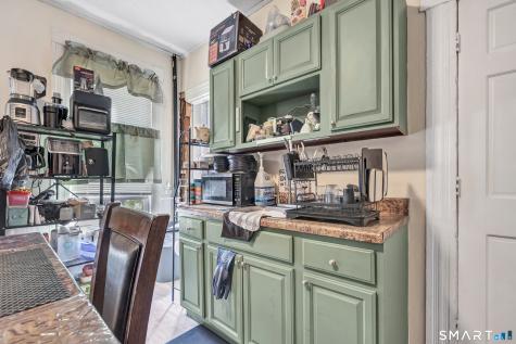 196 Blatchley Avenue New Haven CT 06513