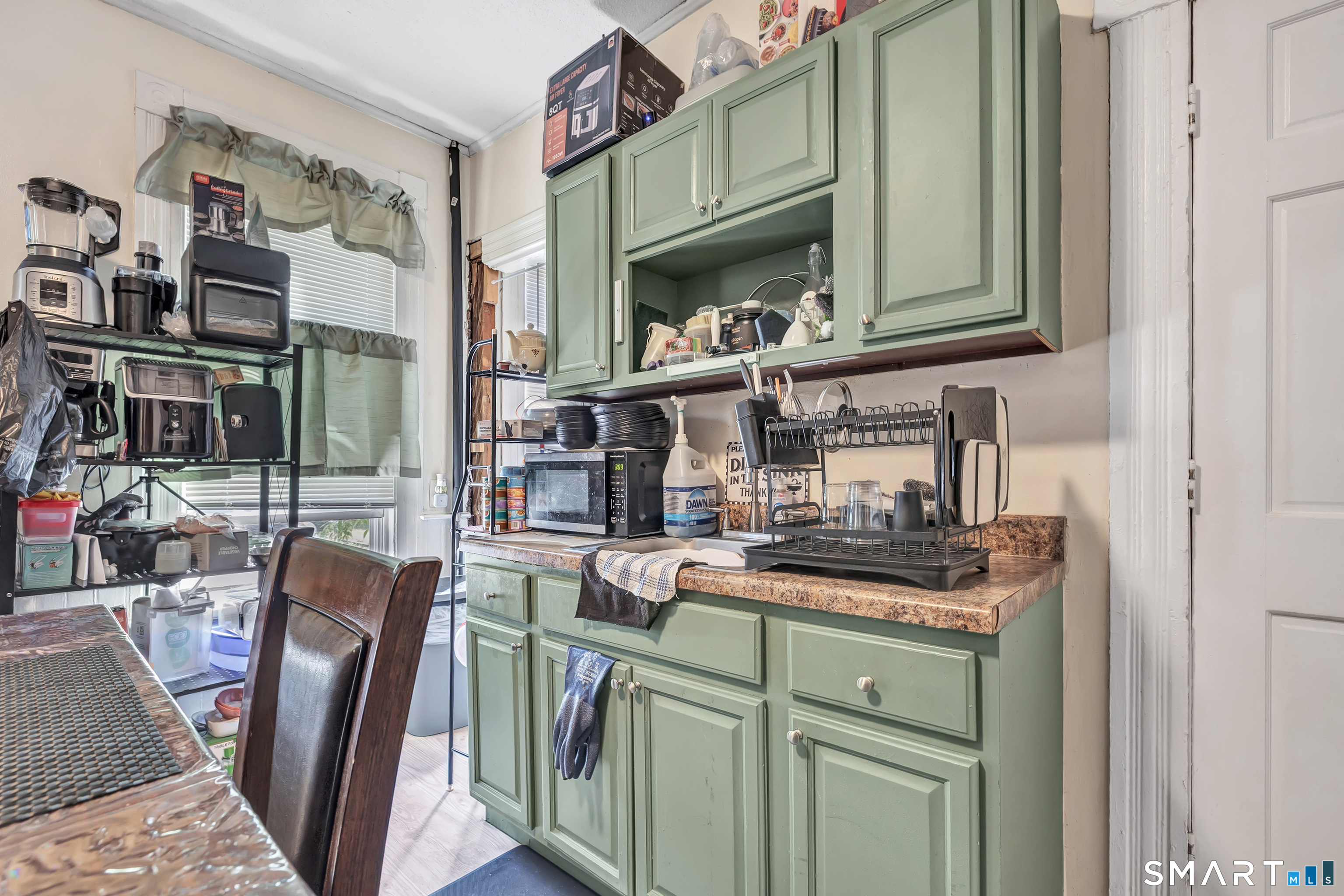 196 Blatchley Avenue New Haven CT 06513