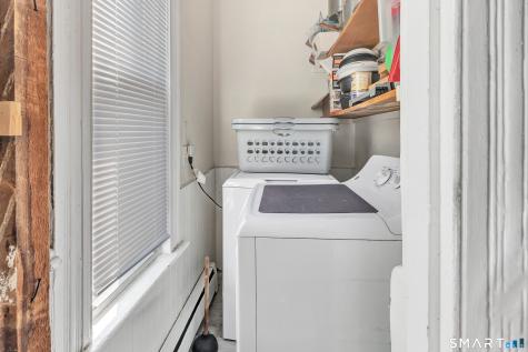 196 Blatchley Avenue New Haven CT 06513