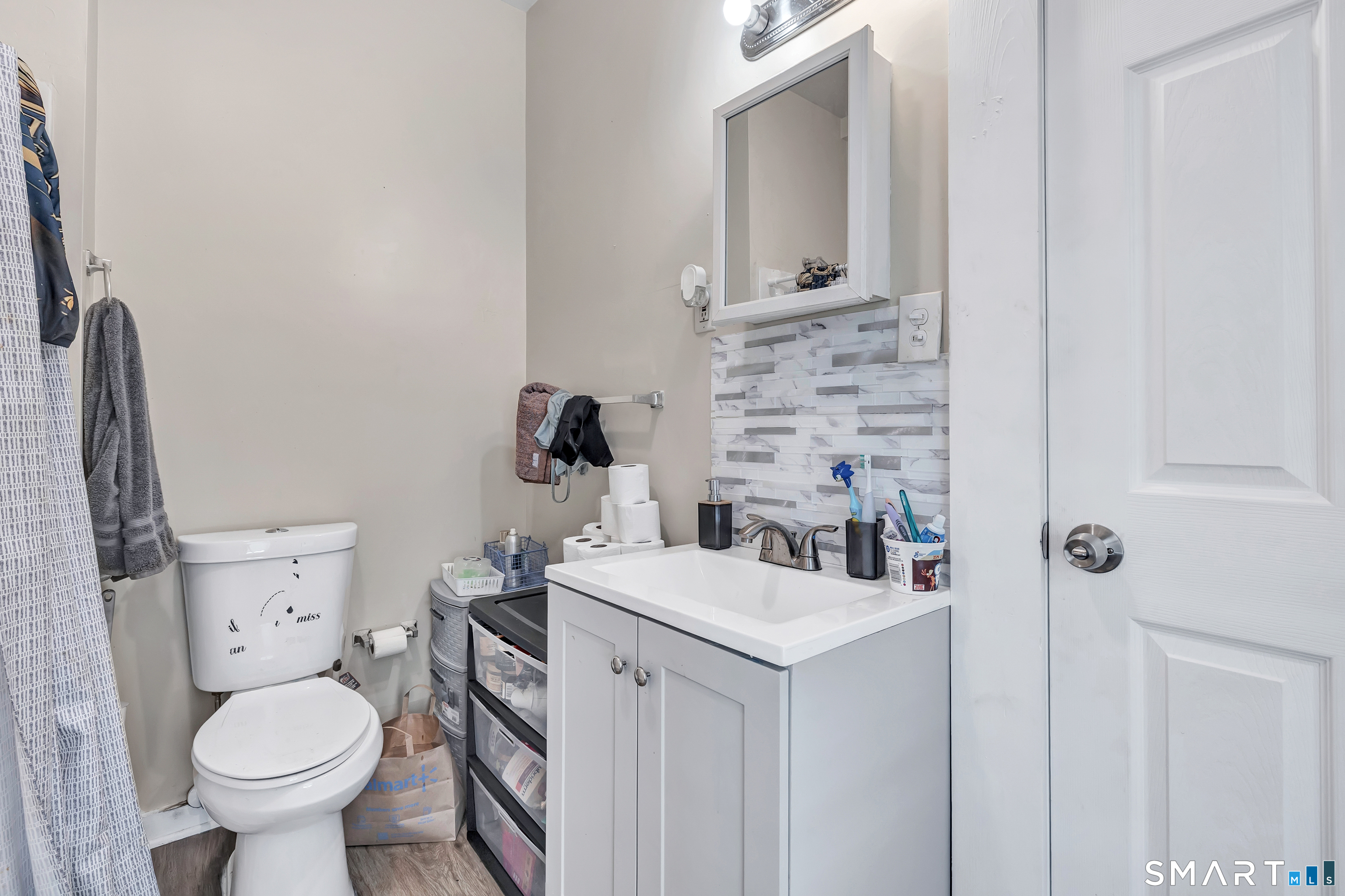 196 Blatchley Avenue New Haven CT 06513