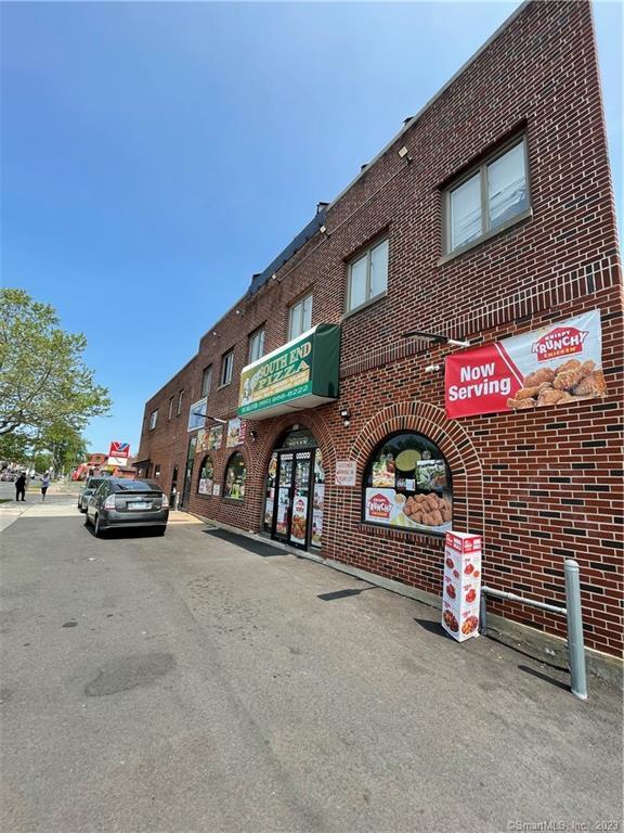 886 Maple Avenue Hartford CT 06114