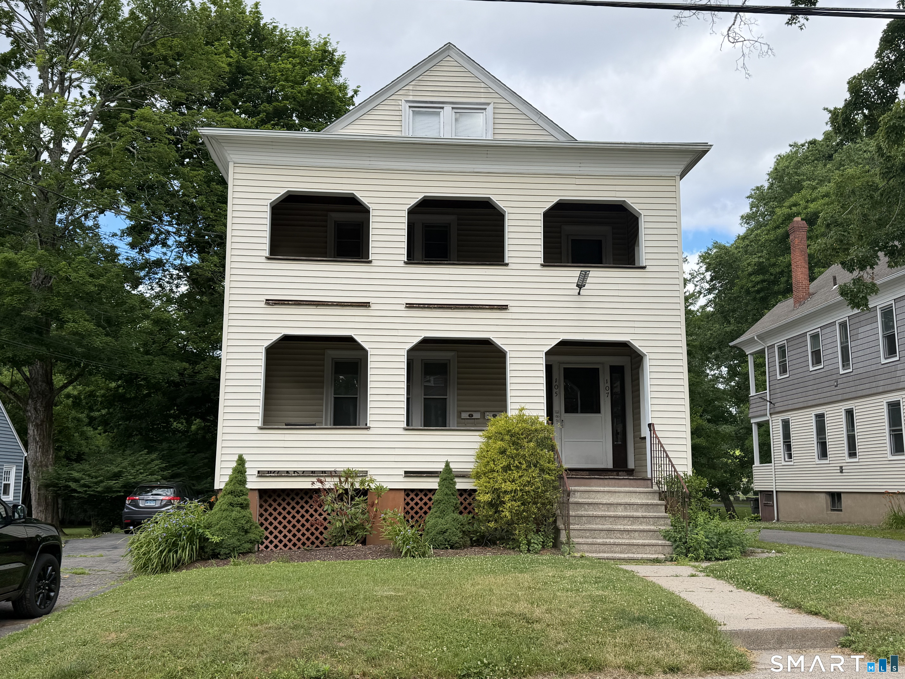 105 Grennan Road West Hartford CT 06107