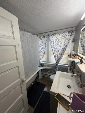 105 Grennan Road West Hartford CT 06107