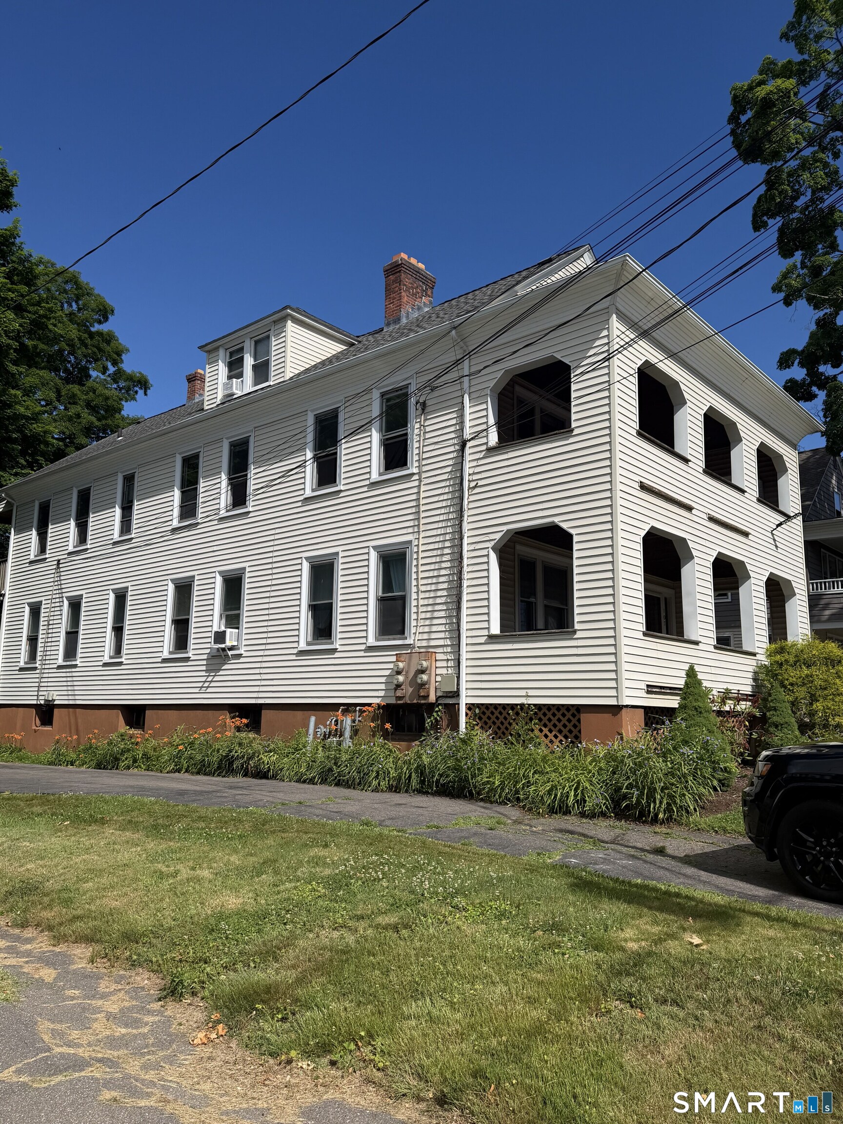 105 Grennan Road West Hartford CT 06107