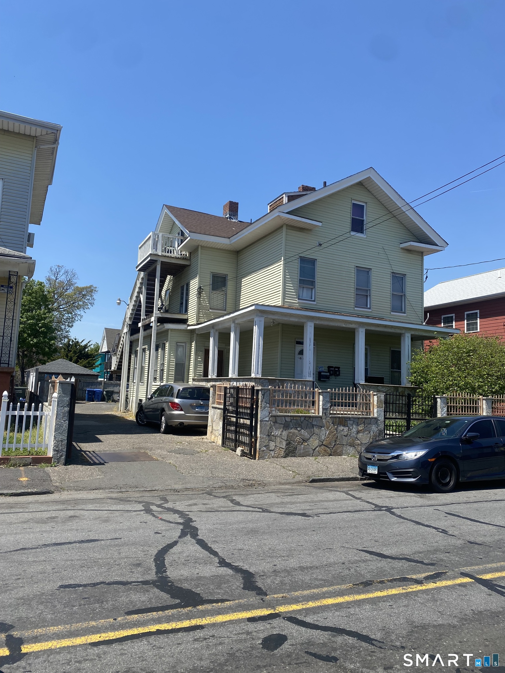 667 Noble Avenue Bridgeport CT 06608