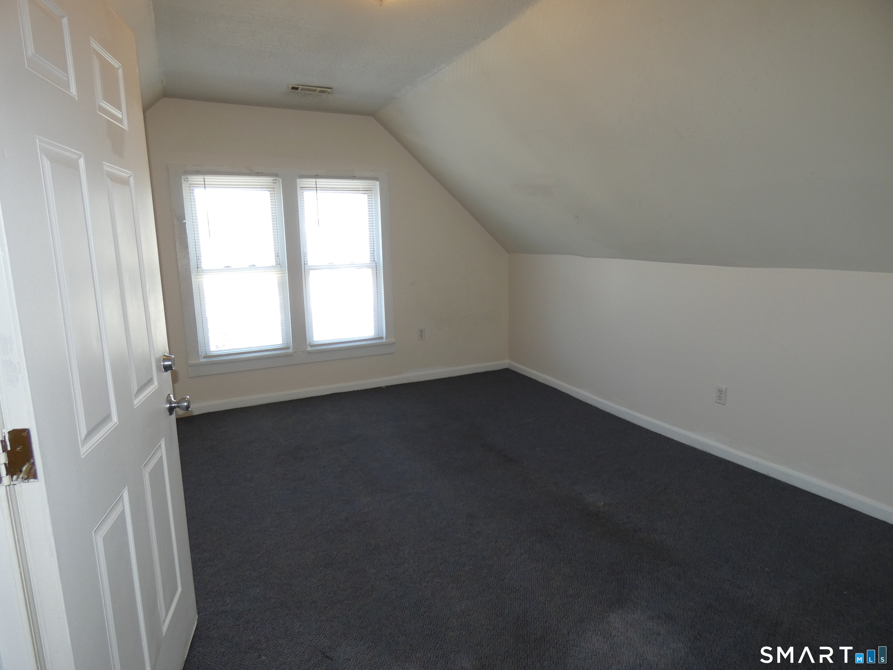 43 Elmwood Avenue Bridgeport CT 06605