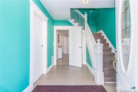 18 Lawrence Street Norwalk CT 06854