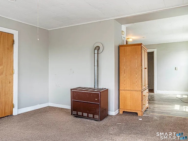 71 Blackhall Street New London CT 06320