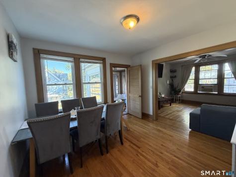 84 Ashland Place New Haven CT 06513
