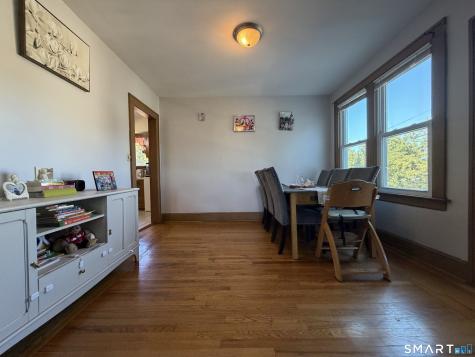 84 Ashland Place New Haven CT 06513