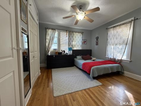 84 Ashland Place New Haven CT 06513