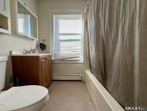 84 Ashland Place New Haven CT 06513