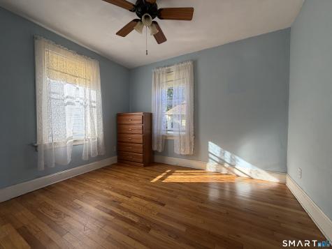 84 Ashland Place New Haven CT 06513