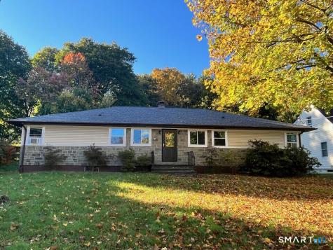 14 Fleetwood Park Bethel CT 06801