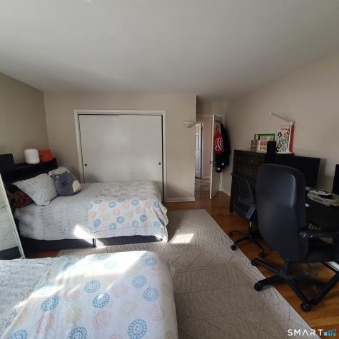 14 Fleetwood Park Bethel CT 06801