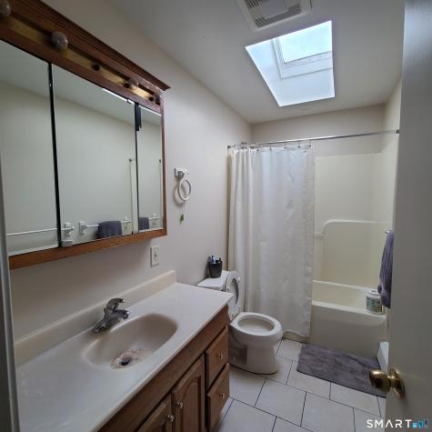 14 Fleetwood Park Bethel CT 06801