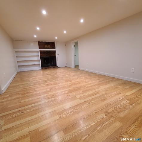 14 Fleetwood Park Bethel CT 06801