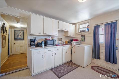 90 Cliff Street Norwich CT 06360