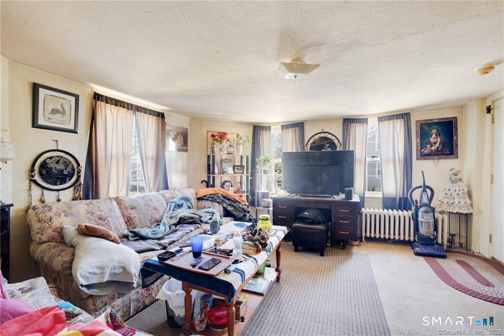 90 Cliff Street Norwich CT 06360