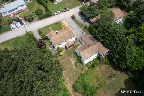 32 Cedar Lane Montville CT 06382