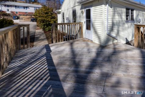 32 Cedar Lane Montville CT 06382