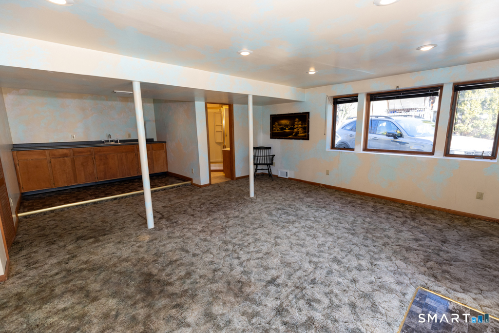 32 Cedar Lane Montville CT 06382