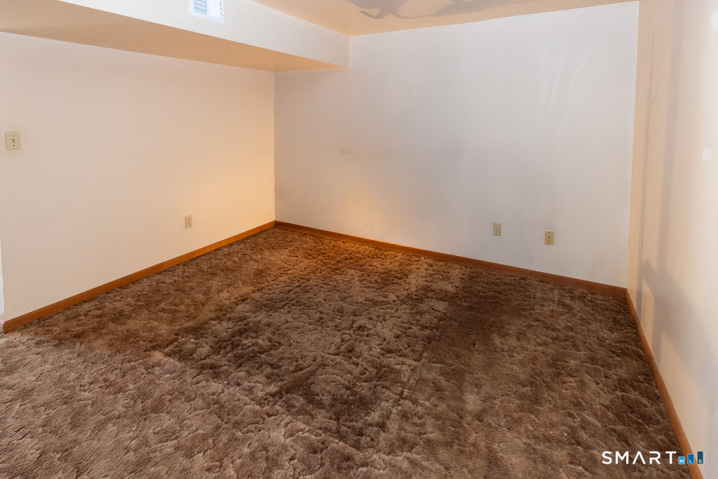 32 Cedar Lane Montville CT 06382