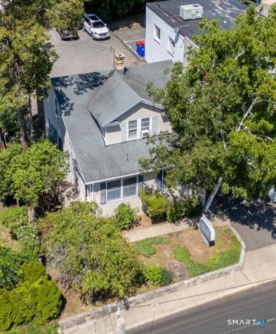 506 Old Stratfield Road Fairfield CT 06825