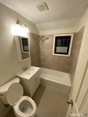 22-24 Evers Court Bridgeport CT 06610