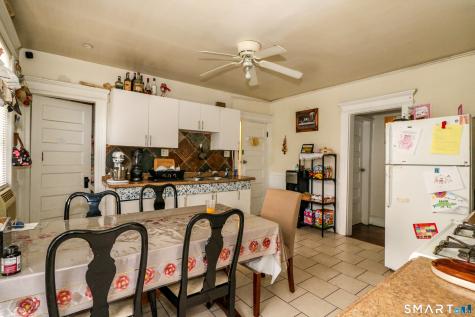 204 Savoy Street Bridgeport CT 06606