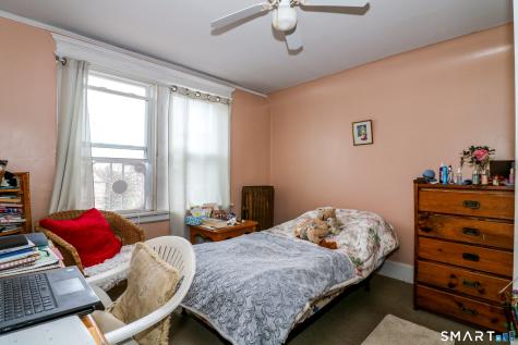 204 Savoy Street Bridgeport CT 06606