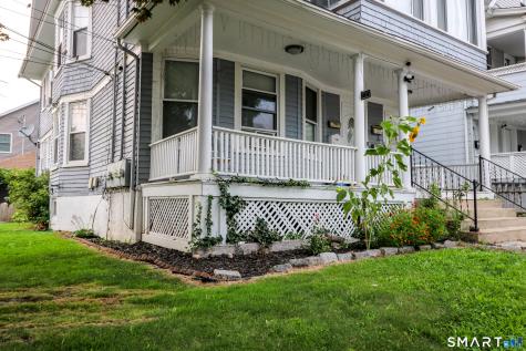 204 Savoy Street Bridgeport CT 06606