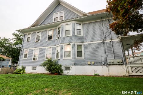 204 Savoy Street Bridgeport CT 06606