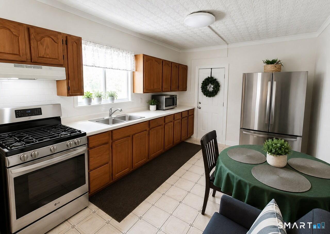 61 Bartlett Street Meriden CT 06451