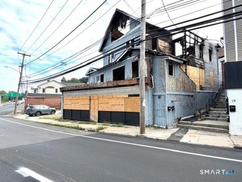 21-23 Derby Avenue Derby CT 06418