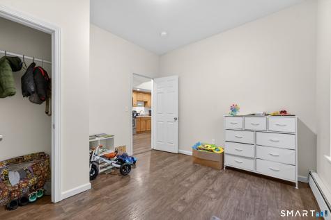 15 Townley Street Hartford CT 06105