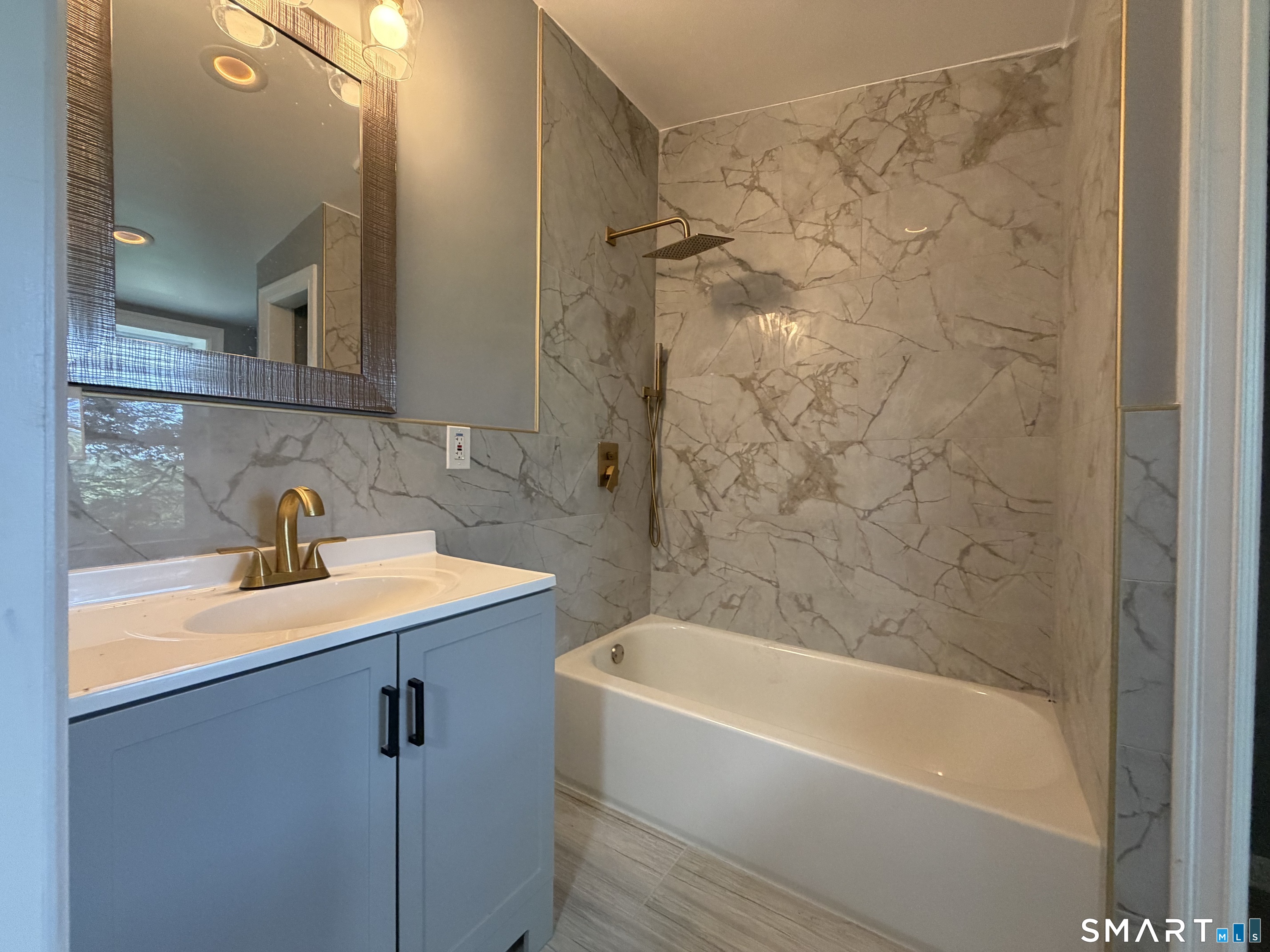 38 Summer Street Norwich CT 06360