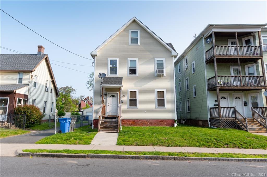 18 Whitmore Street Hartford CT 06114