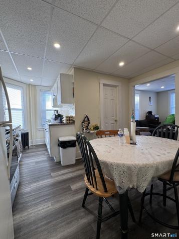 144 Montauk Avenue New London CT 06320