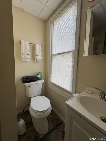 144 Montauk Avenue New London CT 06320