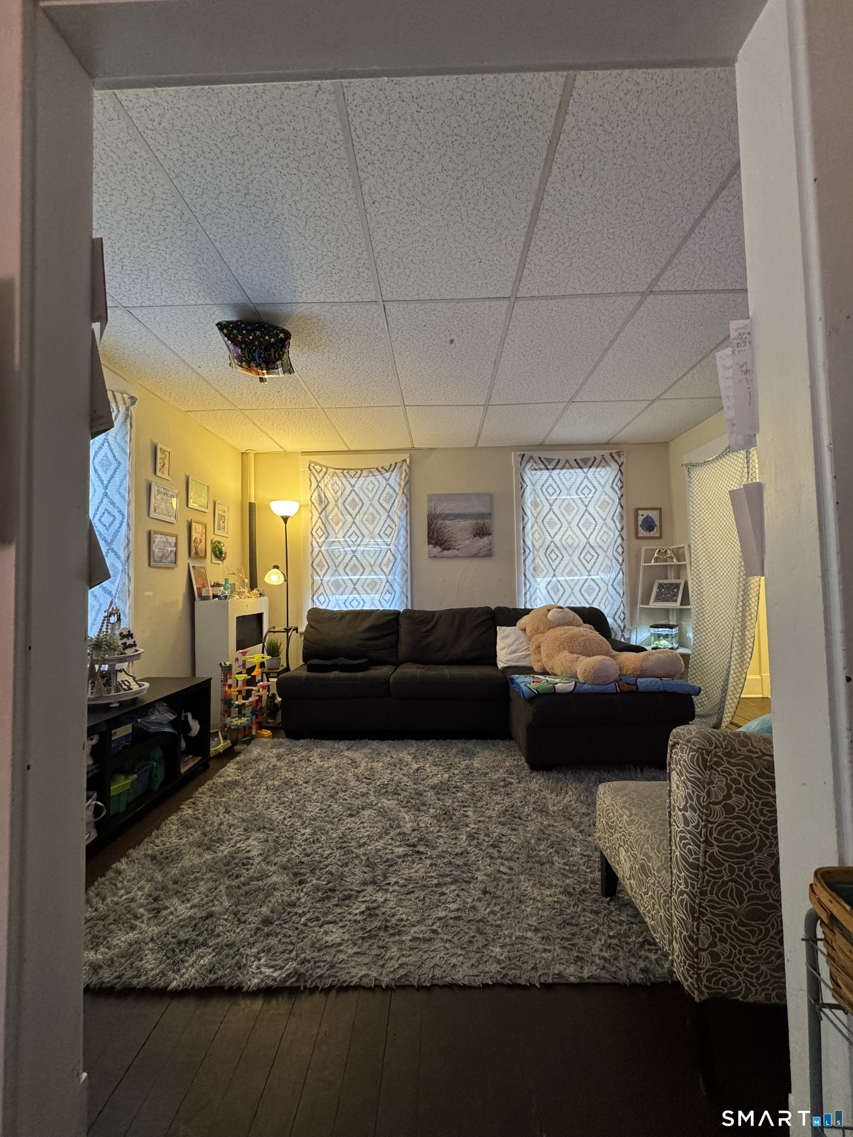 144 Montauk Avenue New London CT 06320
