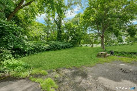 114 Pine Hill Avenue Stamford CT 06903