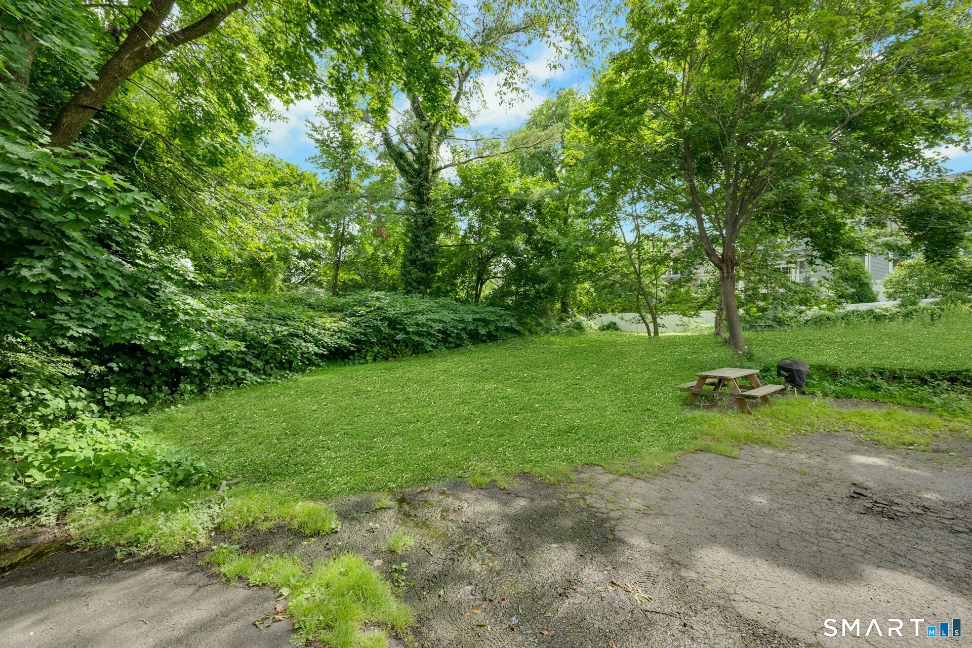 114 Pine Hill Avenue Stamford CT 06903